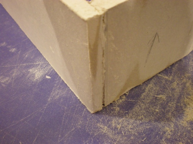 A crack where the join is on the corner